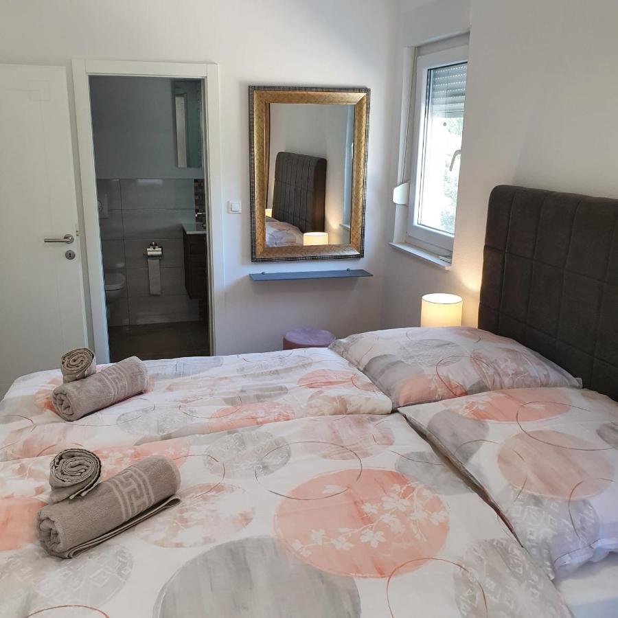 Villa Botic Trogir Ngoại thất bức ảnh